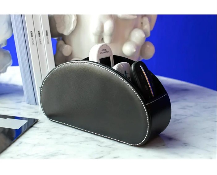 Organizer na Piloty REMOT Czarny